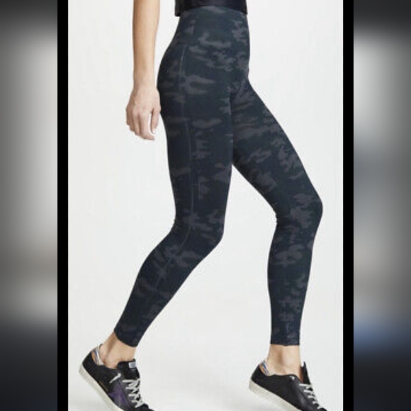 SPANX Camouflage Leggings - Blue and Black - Picture 8 of 15